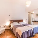 Entro Le Mura Bed & Breakfast