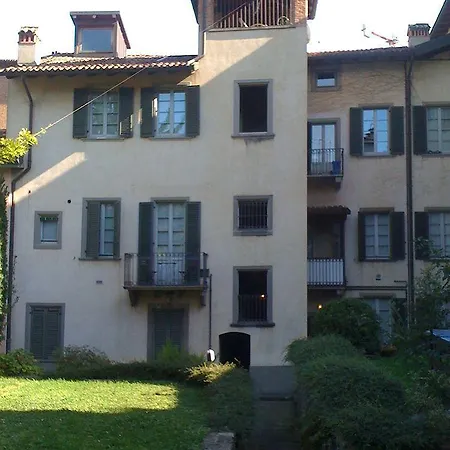 Bed & Breakfast Entro Le Mura 3*