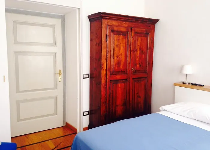 Entro Le Mura Bed & Breakfast 3*