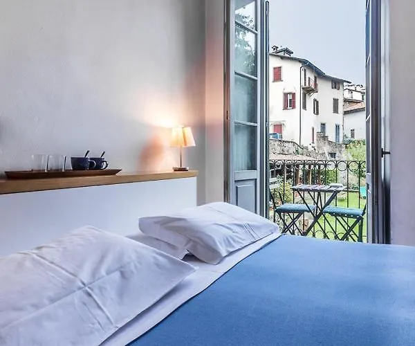 Entro Le Mura Bed and Breakfast 3*